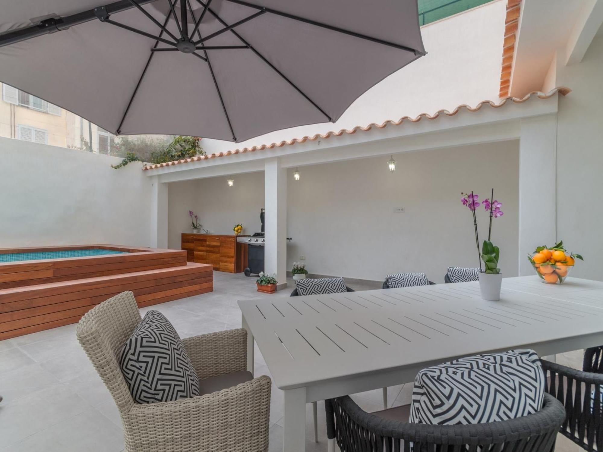 Ferienhaus Tastefully-furnished In Mallorca Palma